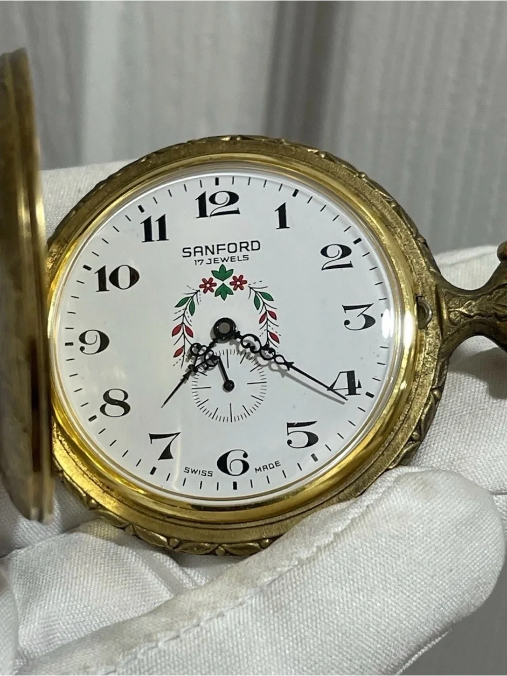 Vintage Sanford 17 Jewels Mechanical Pocket Watch Hunting Scene Swiss Made 1960s